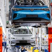 Neue Sparpläne bei VW verunsichern die Belegschaft. (Archivbild) (Foto: Hauke-Christian Dittrich/dpa)