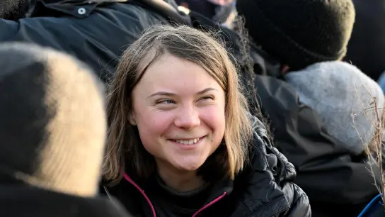 Klimaaktivistin Greta Thunberg und die Fridays for Future Bewegung will wieder global protestieren. (Foto: Federico Gambarini/dpa)