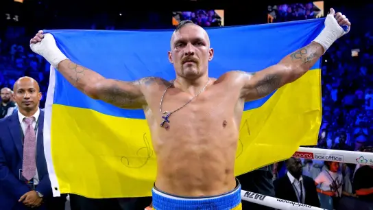 Kämpft gegen Tyson Fury um die Schwergewichtskrone: Oleksandr Usyk. (Foto: Nick Potts/PA Wire/dpa)