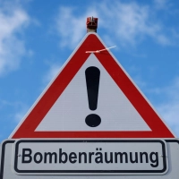 Mehr als 80 Jahre nach dem Zweiten Weltkrieg werden im Neu-Ulmer Stadtgebiet immer wieder Blindgänger gefunden. (Symbolbild) (Foto: Friso Gentsch/dpa)