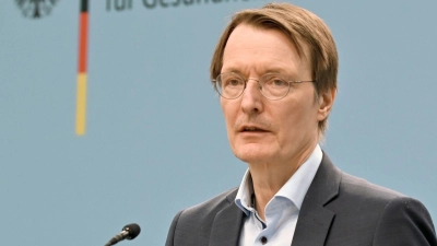 Bundesgesundheitsminister Karl Lauterbach will mit der Reform die Kliniklandschaft verändern. (Foto: Felix Müschen/dpa)