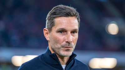 Hertha-Trainer Stefan Leitl will eine aktive Mannschaft auf dem Platz sehen. (Foto: David Inderlied/dpa)