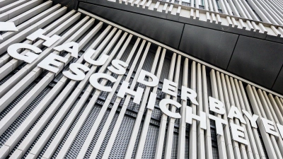 Die Landesausstellung über Ludwig I. hat mehr als 100.000 Menschen ins Bayern-Museum in Regensburg gelockt. (Archivbild) (Foto: Armin Weigel/dpa)