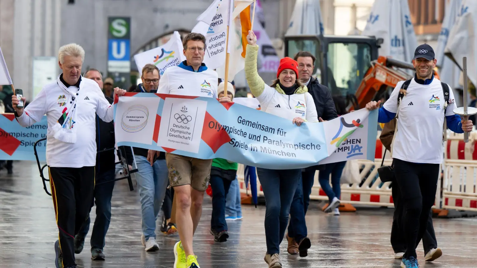 Die Befürworter warben noch einmal um ein Ja. (Foto: Sven Hoppe/dpa)
