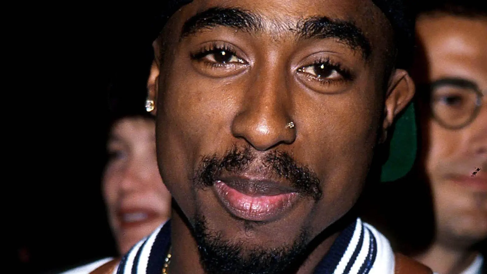 Tupac Shakur wurde 1996 in einem Auto in Las Vegas angeschossen und tödlich verletzt. (Archivbild) (Foto: Tom Rodriguez/Globe Photos via ZUMA Wire/dpa)