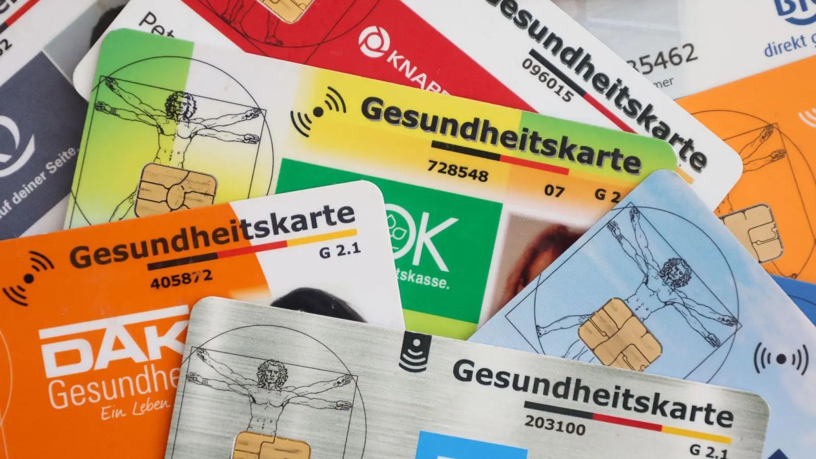 Söder will nichts an der kostenfreien Mitversicherung nicht berufstätiger Ehepartner in der Krankenkasse ändern. (Symbolbild) (Foto: ---/GKV-Spitzenverband/dpa)