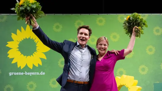 Die beiden Fraktionsvorsitzenden im bayerischen Landtag, Ludwig Hartmann und Katharina Schulze, führen die Grünen auch in die Wahl im kommenden Jahr. (Foto: Sven Hoppe/dpa)