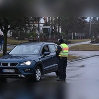Rund um die St.-Gundekar-Straße startete die Kripo exakt eine Woche nach der Tat eine Frageaktion unter Autofahrern. Später kamen wertvolle Hinweise auch aus Paris. (Foto: Manfred Blendinger)