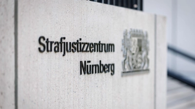 Der Prozess soll am 4. Dezember vor dem Landgericht Nürnberg-Fürth beginnen. (Archivbild) (Foto: Daniel Karmann/dpa)
