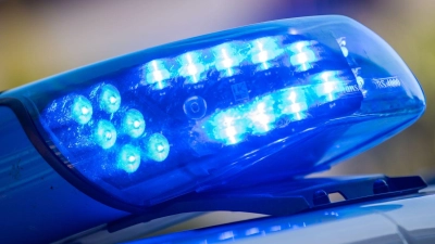 Unfall auf der Autobahn. (Symbolbild) (Foto: Lino Mirgeler/dpa)