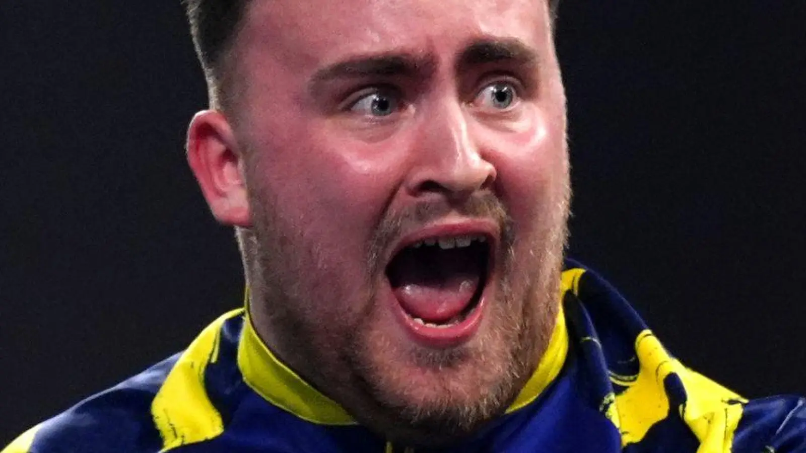 Legte sich mit den Fans an: Luke Littler. (Foto: John Walton/PA Wire/dpa)