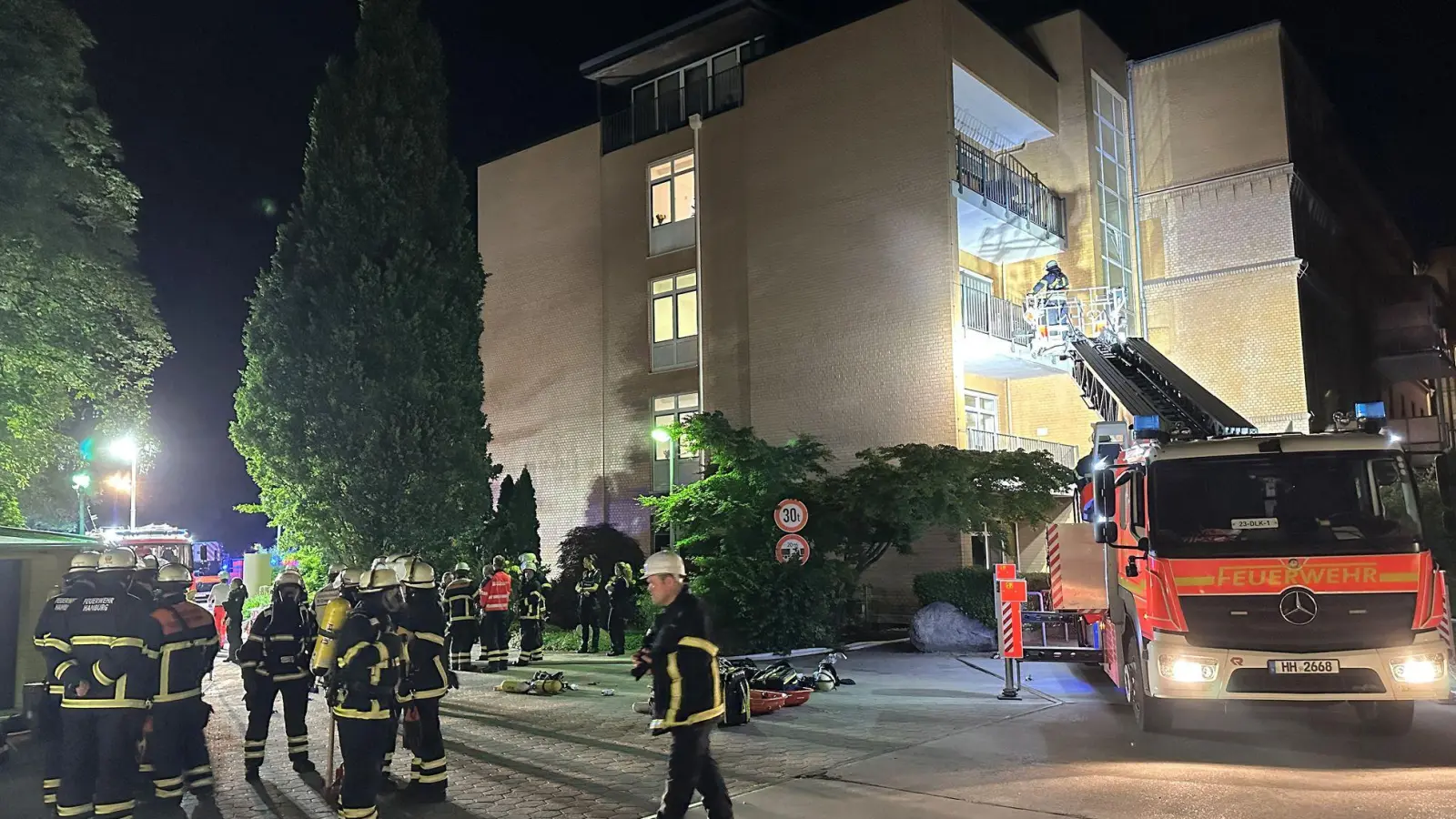 Bei den Todesopfern handelt es sich um Männer im Alter von 84, 85 und 87 Jahren. (Foto: Steven Hutchings/dpa)