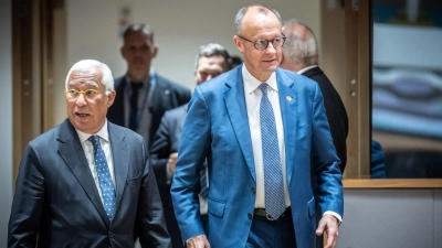 António Costa will in einigen Wochen einen neuen Vorschlag im EU-Haushaltsstreit vorlegen. Er muss damit unter anderem Kanzler Friedrich Merz überzeugen. (Archivbild)  (Foto: Michael Kappeler/dpa)