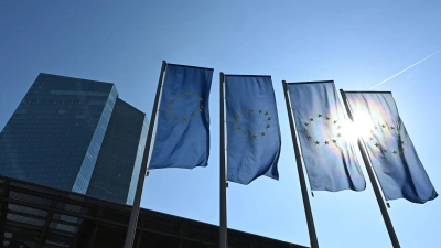 Der EZB-Rat hält die Leitzinsen im Euroraum seit Monaten unverändert. (Foto: Michael Brandt/dpa)