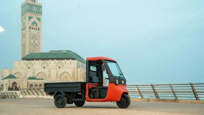 Fiat bringt das Lieferdreirad elektrisch zurück: Der Tris wird bereits in Marokko verkauft und soll im kommenden Jahr nach Europa kommen. (Foto: Manuel Hollenbach/Fiat/dpa-tmn)