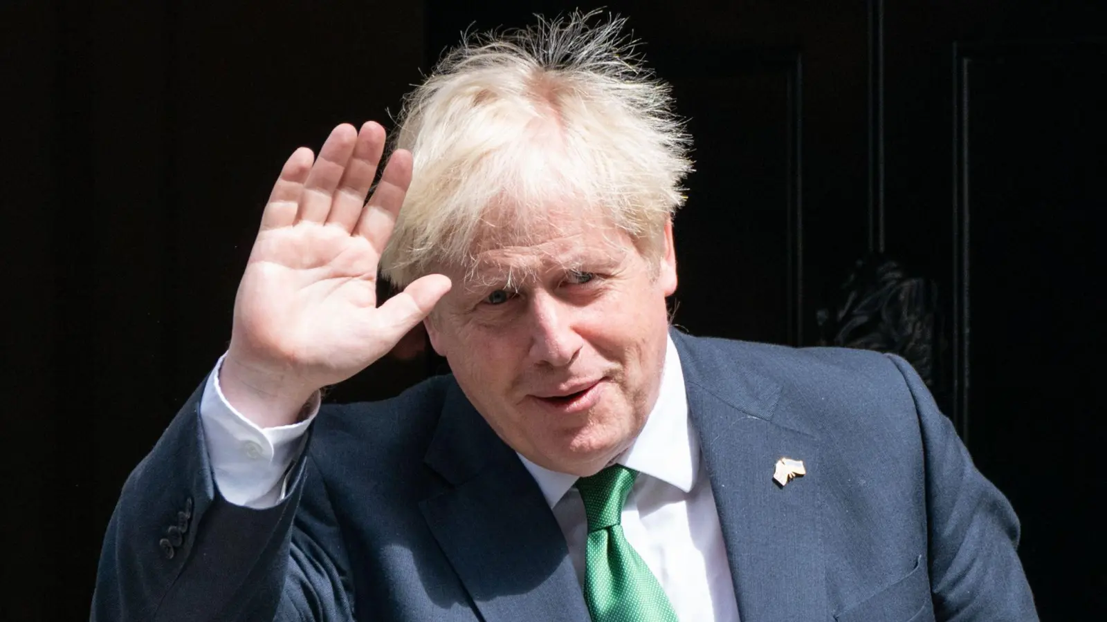 Boris Johnson, Noch-Premierminister von Großbritannien, verlässt die 10 Downing Street. (Foto: Dominic Lipinski/PA Wire/dpa)