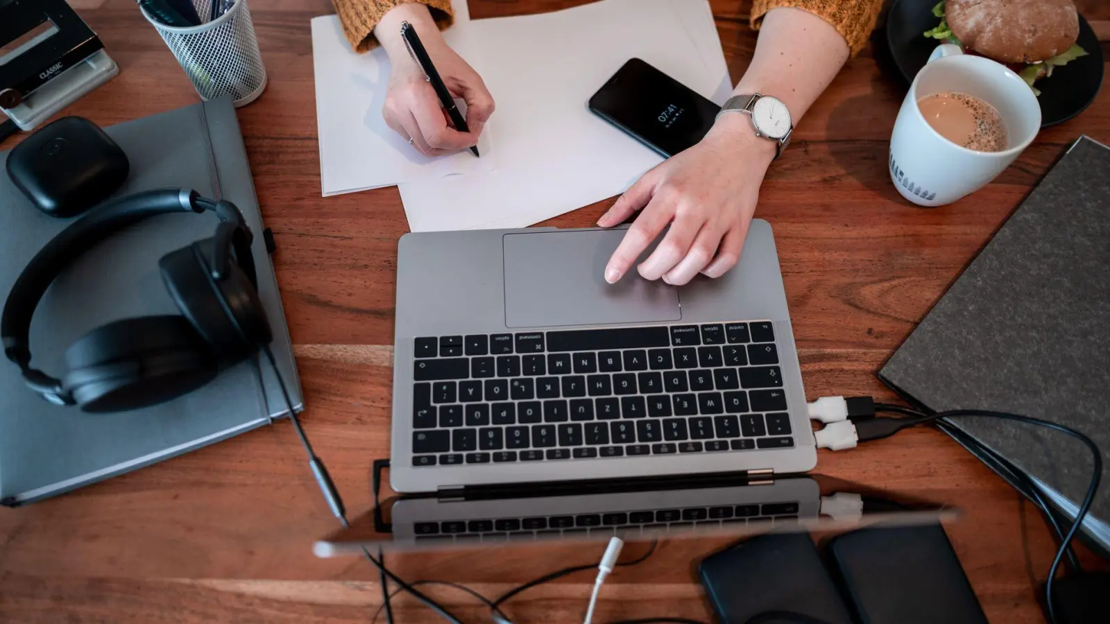 Einfach mal einen anderen Browser ausprobieren? - Ist notiert! (Foto: Fabian Strauch/dpa/dpa-tmn)