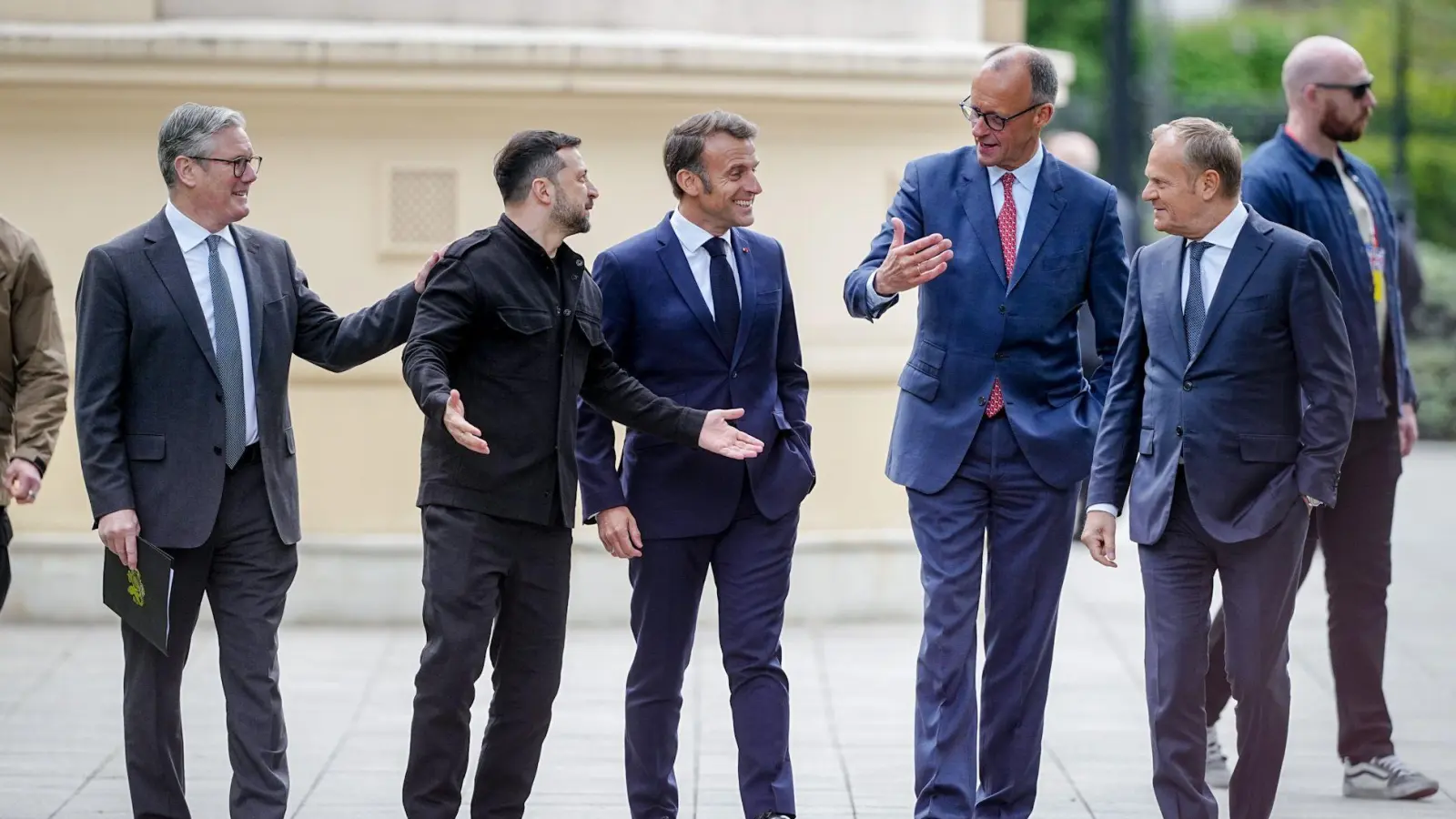 Selenskyj kündigte weitere Gespräche mit Unterstützerstaaten der sogenannten Koalition der Willigen an. (Archivbild) (Foto: Kay Nietfeld/dpa)