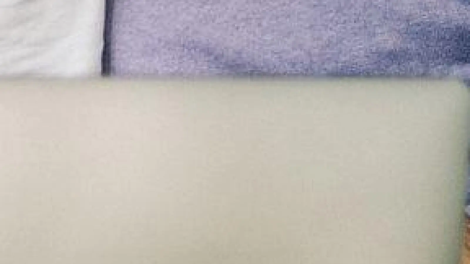 Bis zu 400.000 Euro kann ein Vater seinem Sohn alle zehn Jahre steuerfrei übertragen. Ist das Vermögen deutlich größer, das irgendwann an den Nachwuchs gehen soll, kann ein frühzeitiger Nießbrauch vor hohen Erbschaftsteuerzahlungen vorbeugen. (Foto: Zacharie Scheurer/dpa-tmn)