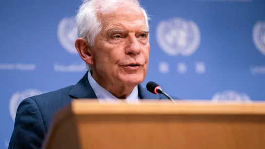 Der EU-Außenbeauftragte Josep Borrell spricht während einer Pressekonferenz im Hauptquartier der Vereinten Nationen. (Foto: Julia Nikhinson/AP/dpa)