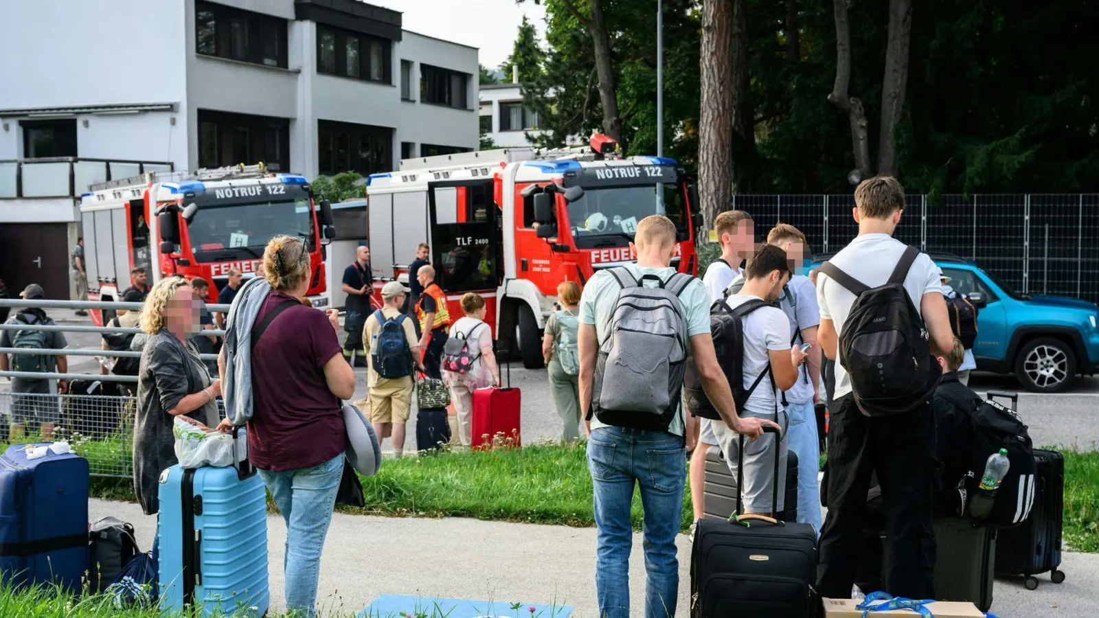 Das Problem sei der Zug gewesen, teilte ein Sprecher der österreichischen Bahnen ÖBB mit. (Foto: Max Slovencik/APA/dpa)