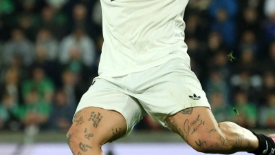 David Raum war auch beim 1:0-Sieg der deutschen Nationalmannschaft in Belfast am Ball. (Foto: Christian Charisius/dpa)