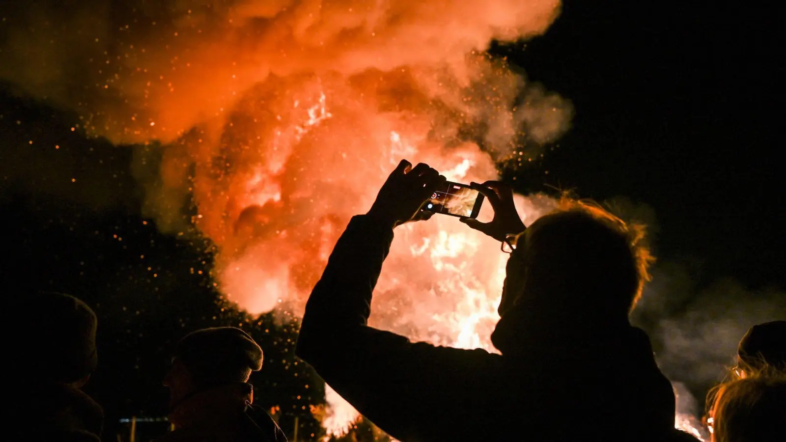 Die jährliche Tradition zieht Tausende Menschen an. (Archivbild)  (Foto: Felix Kästle/dpa)