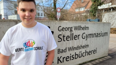 Der 14-jährige Tim Ackermann ist Wertebotschafter am Georg-Wilhelm-Steller-Gymnasium. Mobbing soll dort keinen Platz haben. (Foto: Nina Daebel)