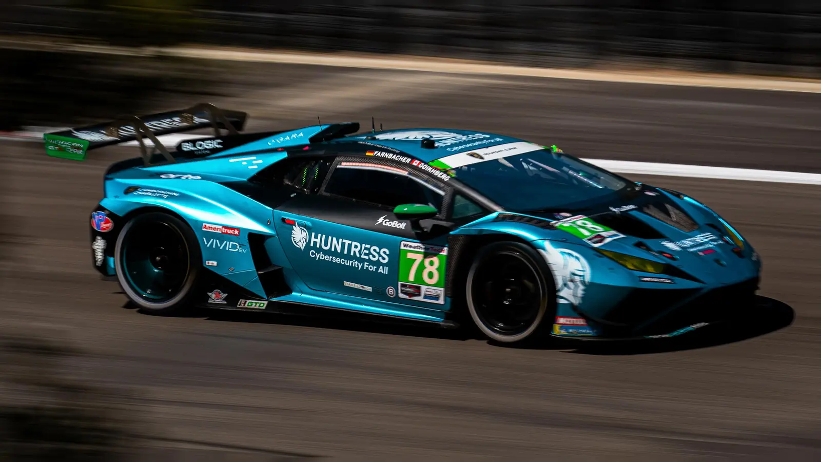 Zwölf Sekunden fehlten zum Podium: Der Lamborghini Huracán von Forte Racing mit Mario Farnbacher auf dem Kurs in Kalifornien. (Foto: Forte Racing/Brayan Castiblanco)