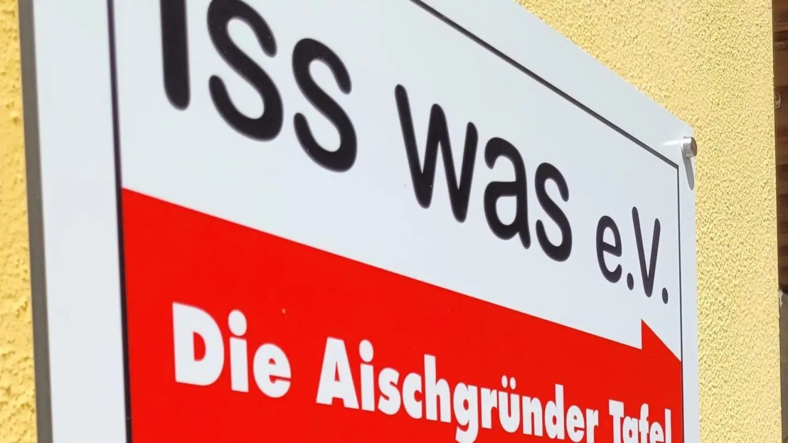 Der Neustart bei der Aischgründer Tafel scheint gelungen, doch das vergangene Jahr beschäftigt den Vorstand weiterhin intensiv.  (Foto: Nina Daebel)