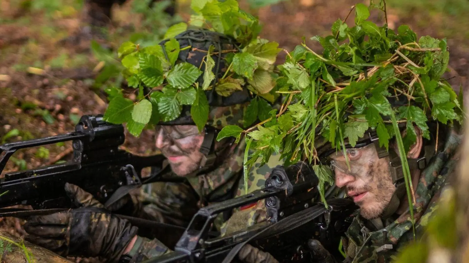Die Bundeswehr hat Probleme, genügend Soldaten zu finden. Es gibt allerdings noch einige Reservisten. (Foto: Christoph Schmidt/dpa)