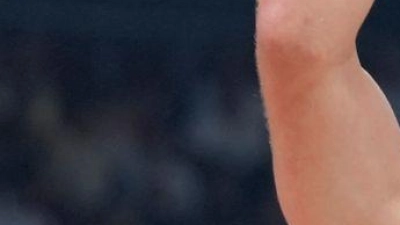 Litauen-Star Rokas Jokubaitis (links) soll die Bayern zu Erfolgen führen. (Foto: Aaron Favila/AP/dpa)