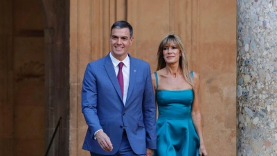 Pedro Sánchez und Begoña Gómez sind seit 2006 miteinander verheiratet. (Foto: Álex Cámara/EUROPA PRESS/dpa)