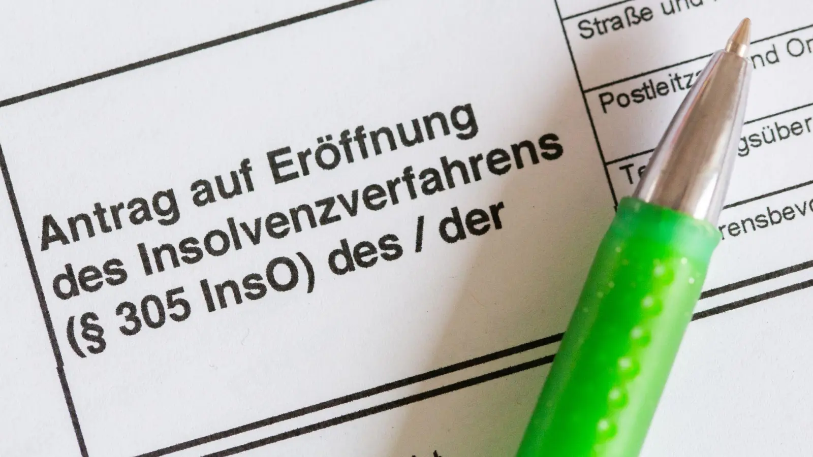 Der Automobilzulieferer AE Group schließt seine Standorte im thüringischen Gerstungen und im hessischen Nentershausen zum Jahresende. Betroffen sind nach Unternehmensangaben rund 650 Mitarbeiter. (Symbolbild) (Foto: Fernando Gutierrez-Juarez/dpa-Zentralbild/dpa)