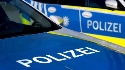Die Polizei ermittelt nach einem tödlichen Verkehrsunfall bei Burgpreppach. (Symbolbild) (Foto: Sven Hoppe/dpa)