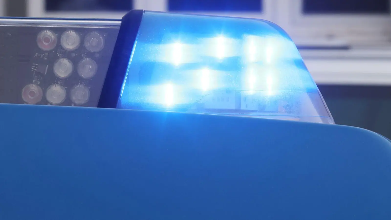 Am Fahrgeschäft gab es laut Polizei nichts zu beanstanden. (Symbolbild) (Foto: Bodo Schackow/dpa)