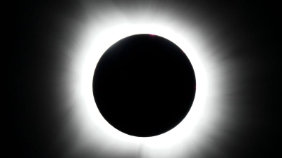 Bild von einer totalen Sonnenfinsternis, aufgenommen 2024 in Texas. (Foto: Julio Cortez/AP/dpa-tmn)