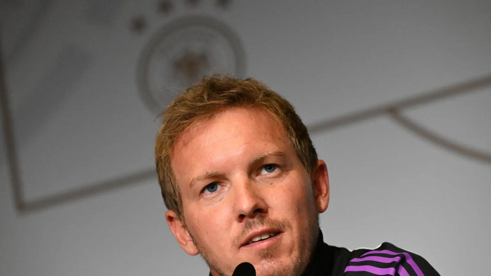 Job-Sorgen? Nein, sagt Julian Nagelsmann. (Foto: Federico Gambarini/dpa)