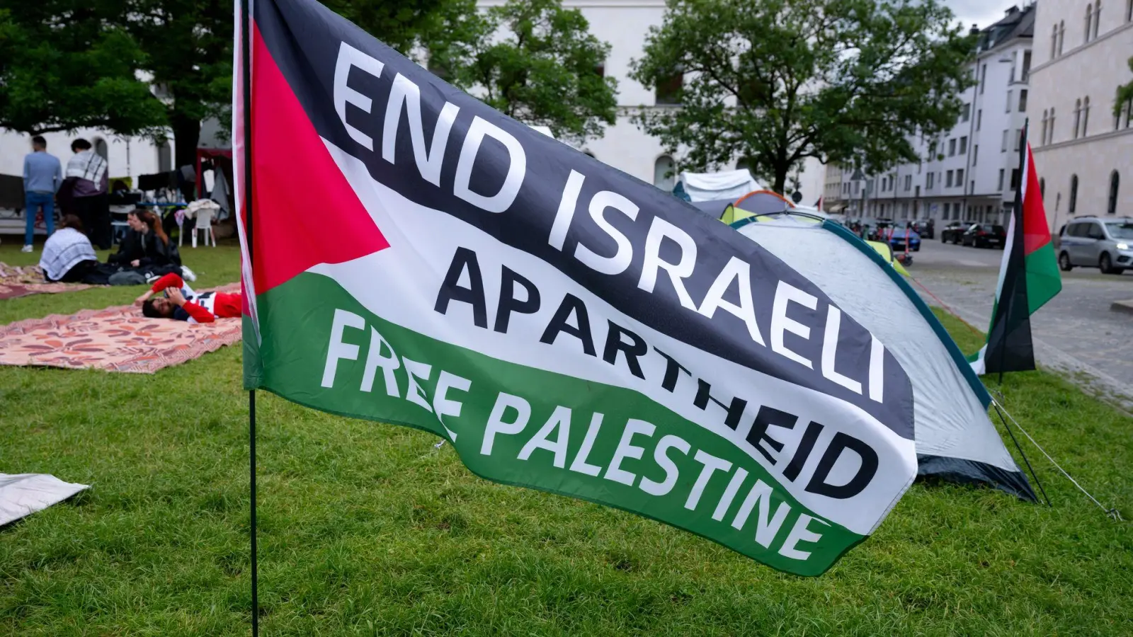 Vor der LMU in München campierten propalästinensische Aktivisten. (Archivbild) (Foto: Sven Hoppe/dpa)