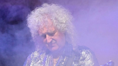 Weltberühmt, aber kein Solo ohne Fehler: Brian May stört sich nicht daran. (Foto: Bernd Weißbrod/dpa)