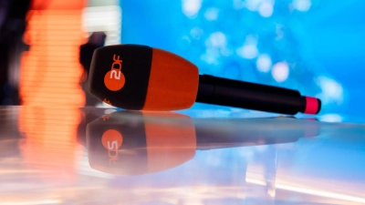 Ab dem 18. November 2025 senden ZDF, ZDFinfo, ZDFneo, 3sat und KiKA ausschließlich in HD-Qualität.  (Foto: Christoph Soeder/dpa)