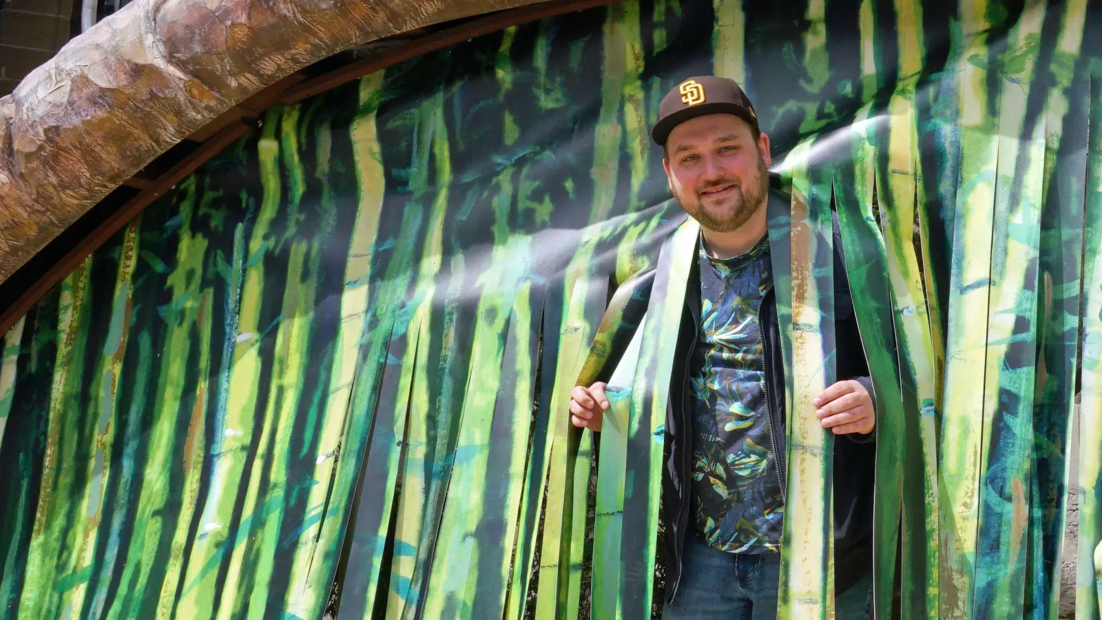 Hat für die Kreuzgangspiele eine freie Fassung des „Dschungelbuchs“ geschrieben und inszeniert sie auch: Lennart Matthiesen. (Foto: Elke Walter)