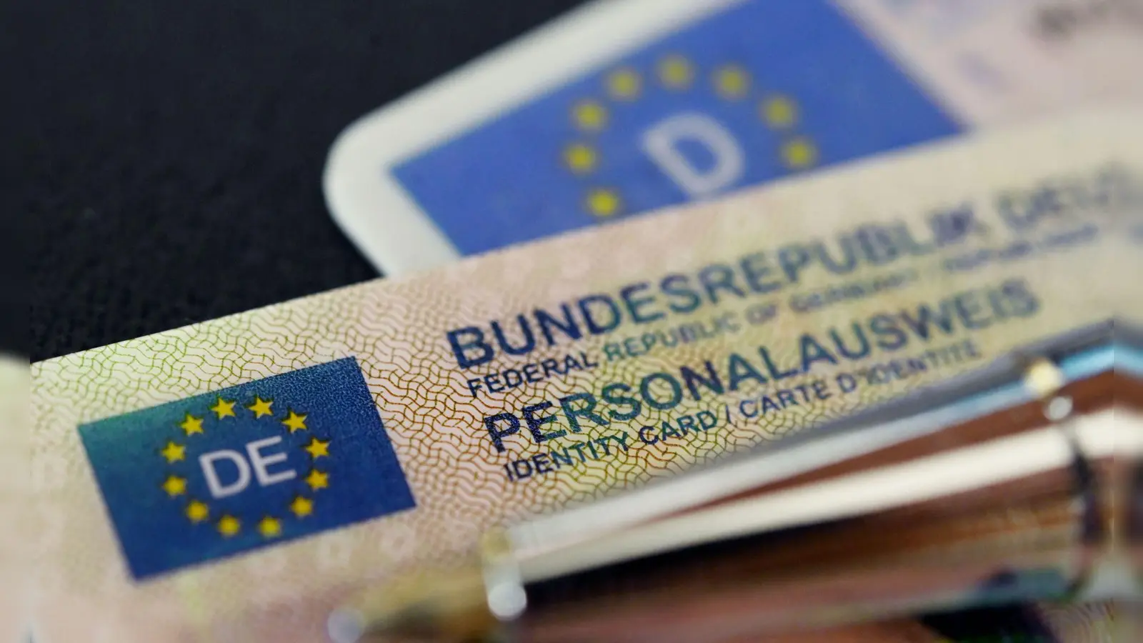 Der Branchenverband Bitkom beklagt ein „Schneckentempo“ bei der Digitalisierung von Dienstleistungen der Verwaltung. (Symbolbild) (Foto: Marijan Murat/dpa)