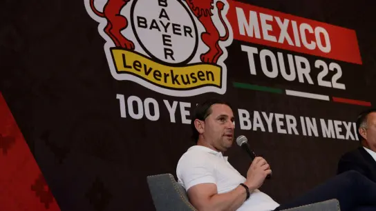 Trainer Gerardo Seoane von Bayer Leverkusen bei einer Pressekonferenz im Rahmen der Mexiko-Tour. (Foto: Carlos Tischler/eyepix via ZUMA Press Wire/dpa)