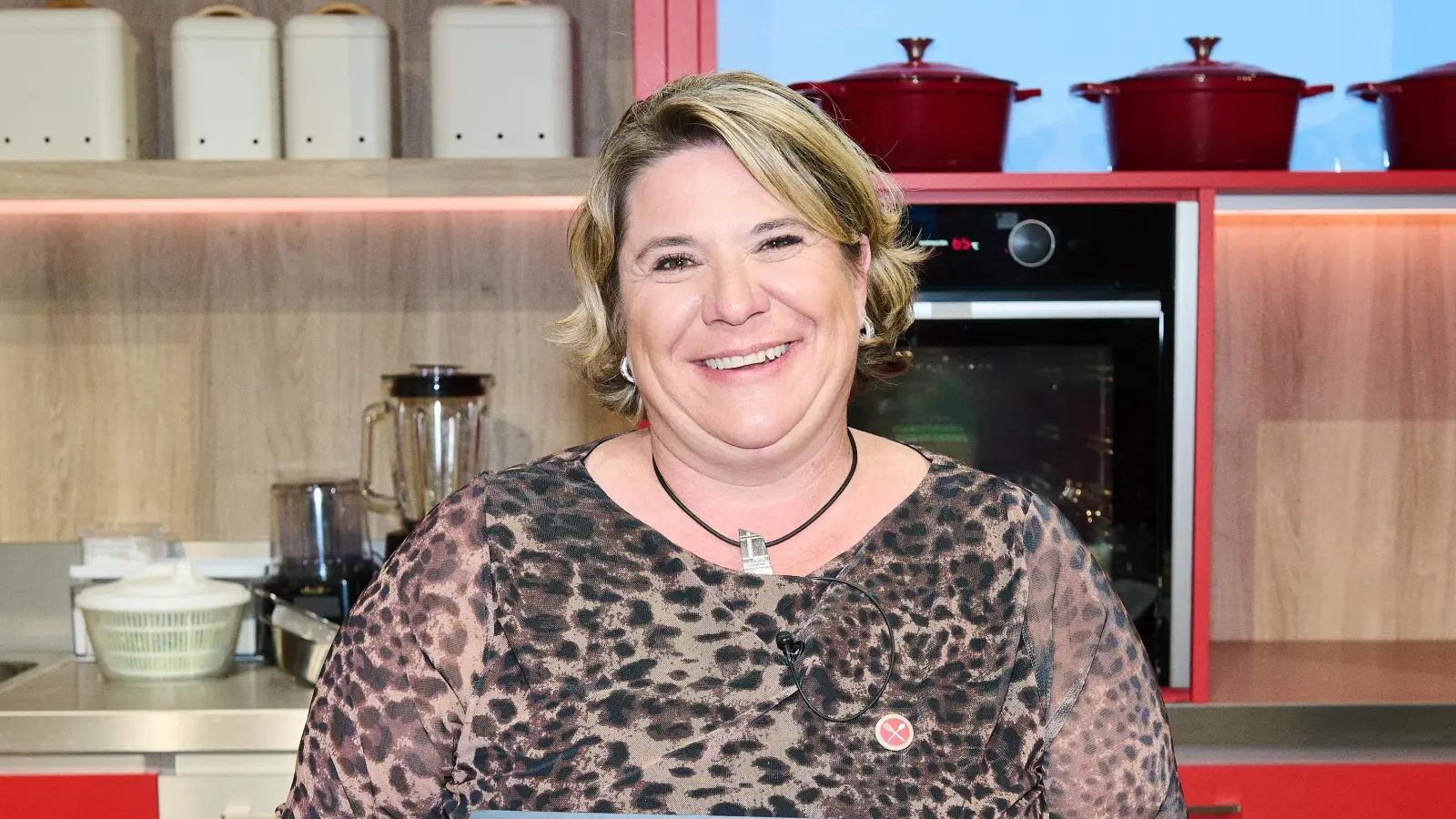 Angela Röschinger kocht ab Montag in der Championsweek der ZDF-Küchenschlacht. (Foto: ZDF/Gunnar Nicolaus)