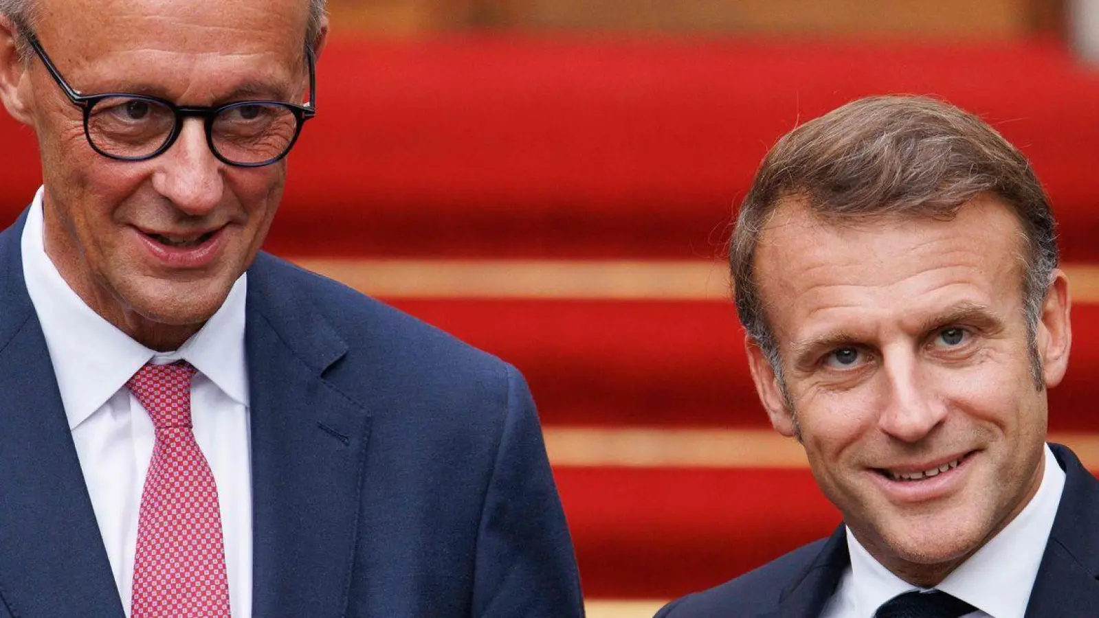 Mehr als drei Stunden sprachen Merz und Macron in der Berliner Villa Borsig miteinander.  (Foto: Carsten Koall/dpa)