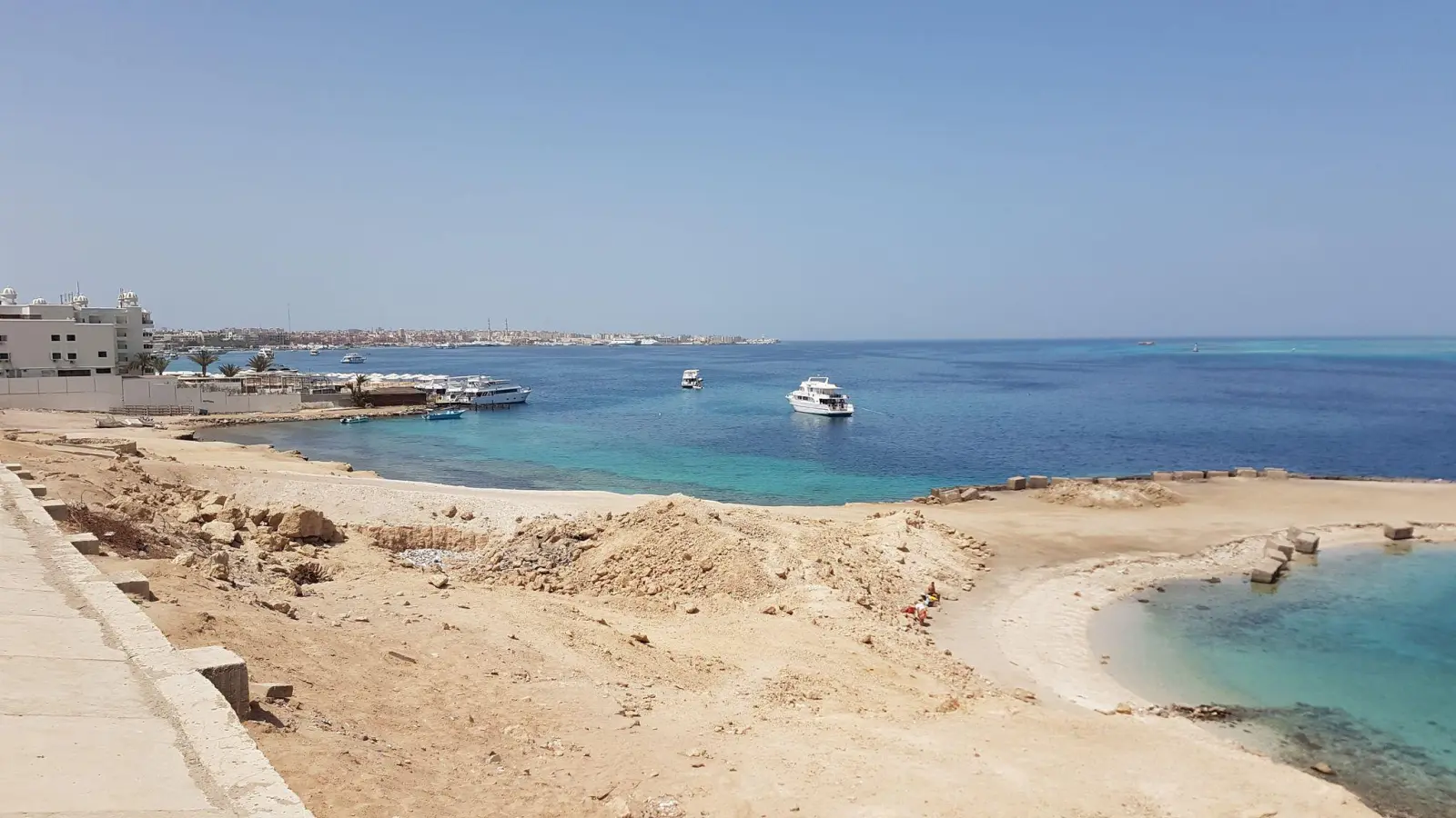 Der Badestrand in Hurghada im April 2020. (Foto: Marcel Lauck/ dpa)