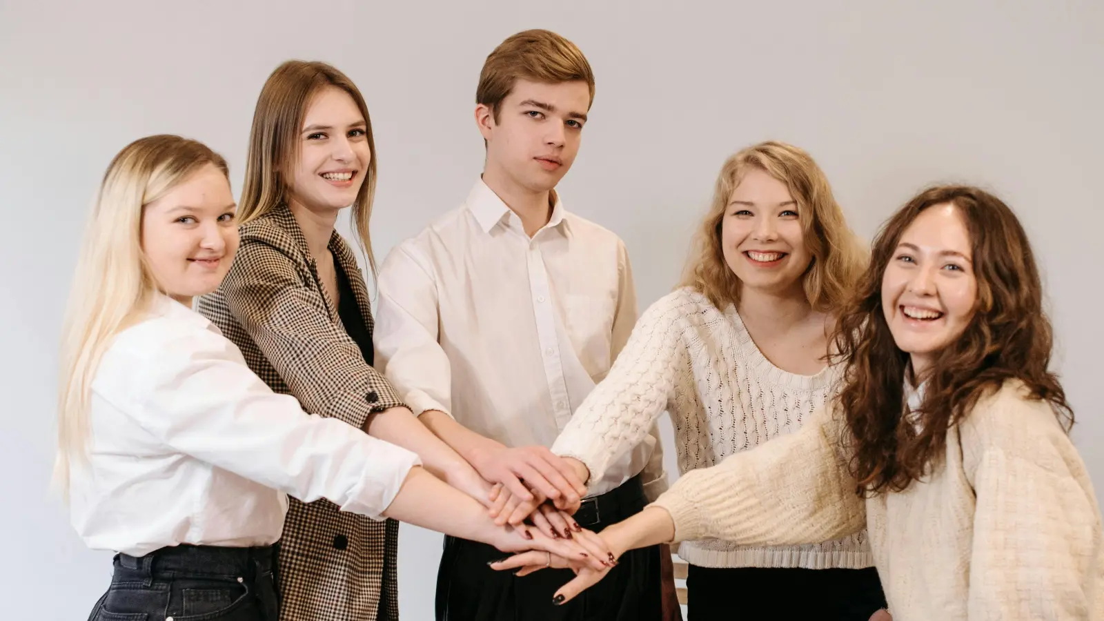 Viel Erfolg bei der Suche nach deinem individuellen Traumberuf. Die beteiligten Firmen empfehlen sich und freuen sich auf deine Bewerbung! (Foto: Pexels)