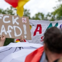 In Bamberg gingen rund 4.000 Menschen gegen Rechts auf die Straße. (Foto: Pia Bayer/dpa)