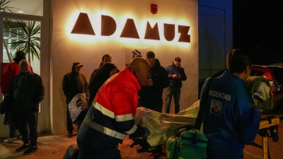 Tragisches Zugunglück im Süden Spaniens (Foto: Francisco J. Olmo/EUROPA PRESS/dpa)